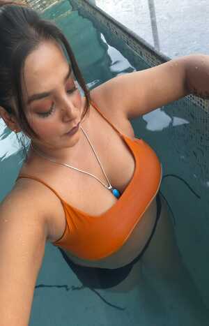 female escort in Ghaziabad